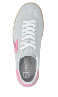 Load image into Gallery viewer, Willow Green Lace up Trainers
