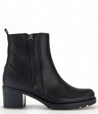 Load image into Gallery viewer, Dolittle Black Ankle Boots
