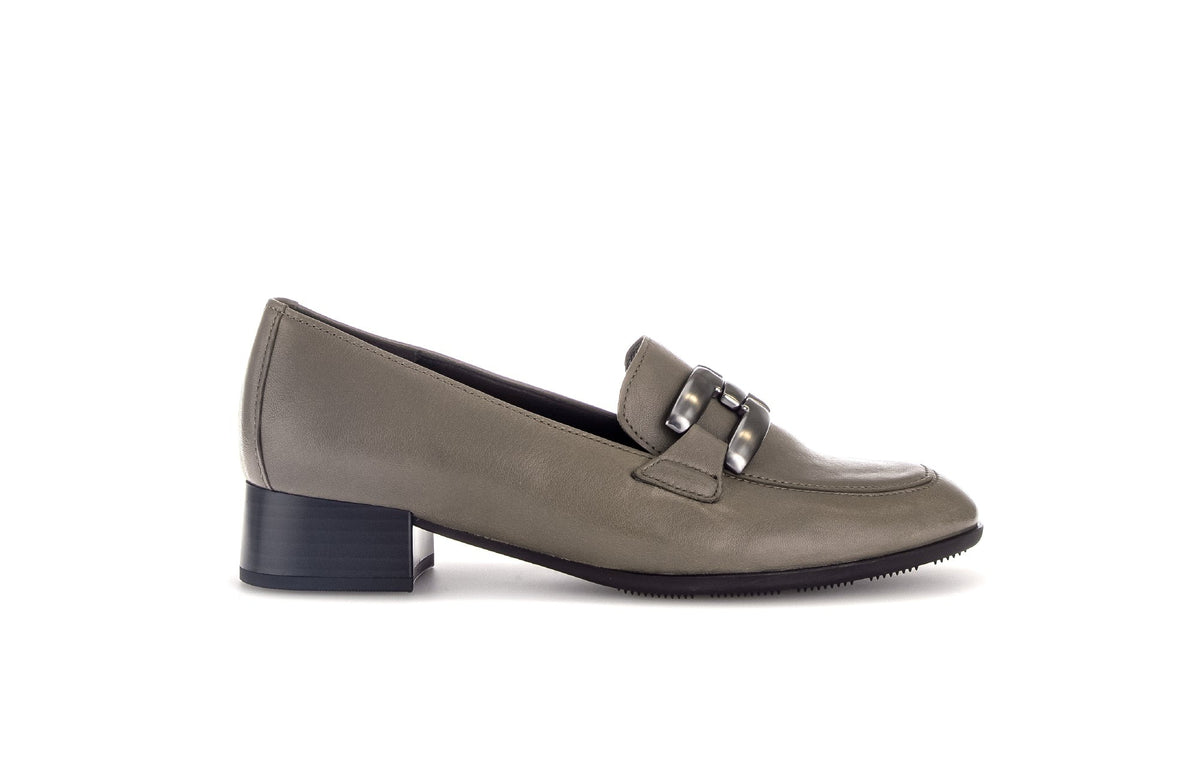 Rum Taupe Court Shoes