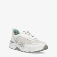 Load image into Gallery viewer, Acomb White Lace ups
