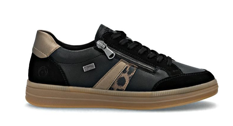 Black and beige sneaker with a zipper 