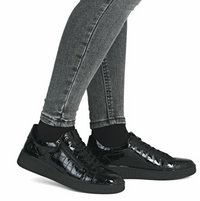 Load image into Gallery viewer, Tipperary Black Lace Ups
