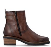 Load image into Gallery viewer, Medway Brown Ankle Boots
