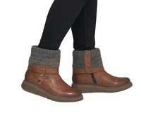 Load image into Gallery viewer, Tanya Brown Ankle Boots
