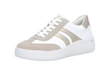 Load image into Gallery viewer, Prague White Trainers
