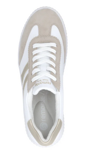 Load image into Gallery viewer, Prague White Trainers
