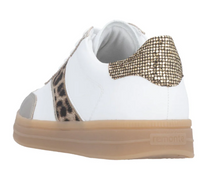 Load image into Gallery viewer, Vienna White Lace Ups
