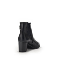 Load image into Gallery viewer, Esses Black Ankle Boots
