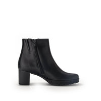 Load image into Gallery viewer, Esses Black Ankle Boots
