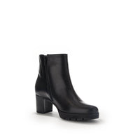 Load image into Gallery viewer, Esses Black Ankle Boots
