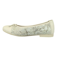 Load image into Gallery viewer, Starlight Beige Floral Pumps

