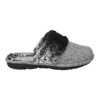 Load image into Gallery viewer, Lille 127 Slippers
