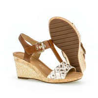 Load image into Gallery viewer, Karen Beige Wedge Sandals
