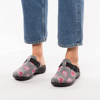 Load image into Gallery viewer, Korsika 307 Grey Slippers

