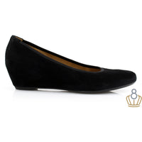 Load image into Gallery viewer, Fantasy by Gabor in larger sizes
