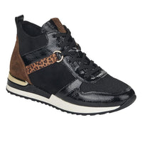 Load image into Gallery viewer, Jadon Black Ankle Boots
